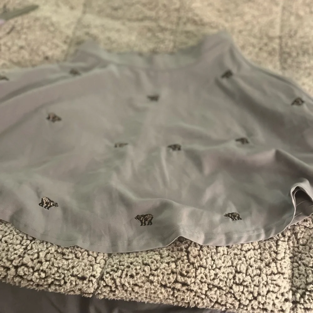 Book of Deer skater embroidered Bear skirt women’s large